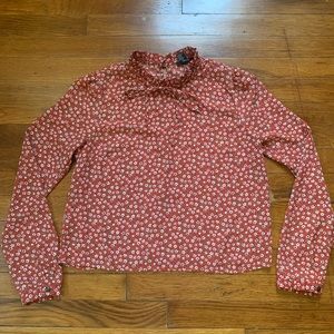FOREVER 21 Floral Blouse. Size Small